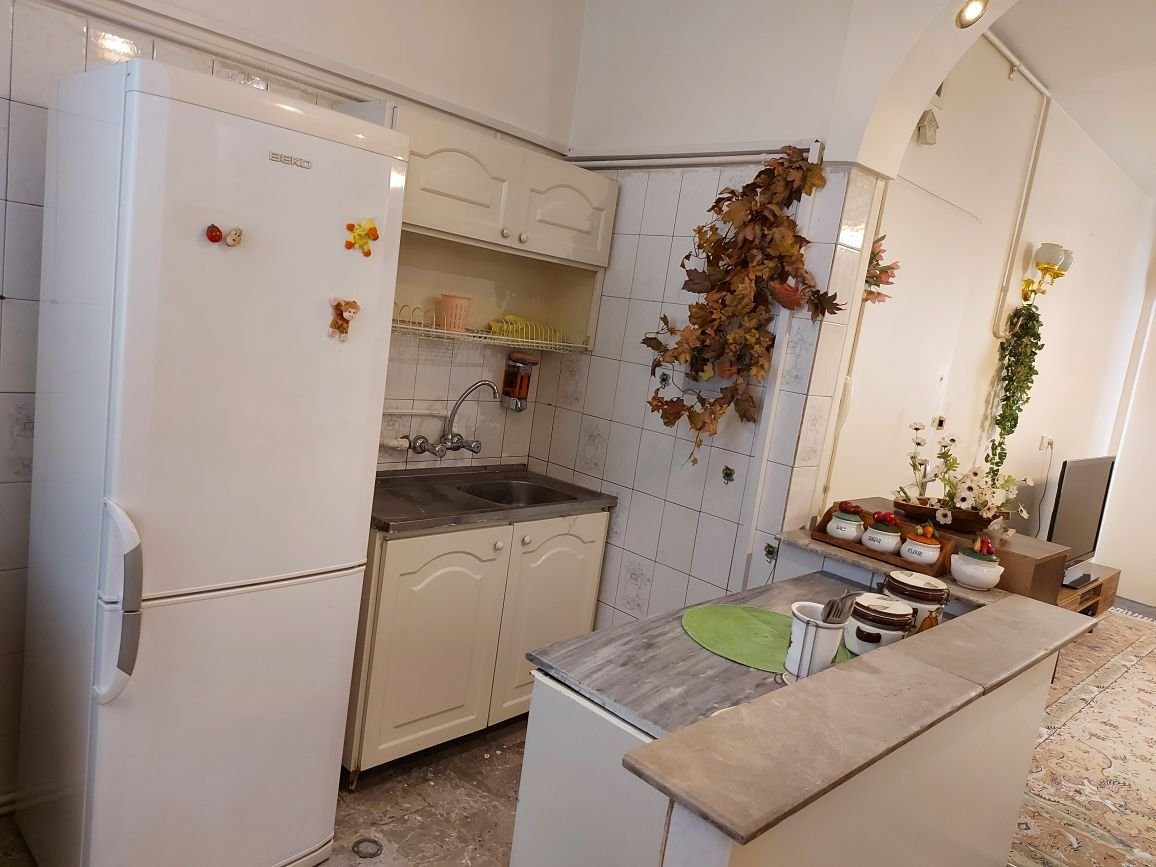 یک خوابه ولیعصر ۳