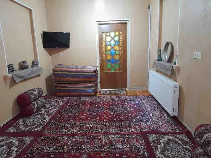 بوم گردی بام چغاخور - واحد ۱ - انتخاب عنوان تصویر