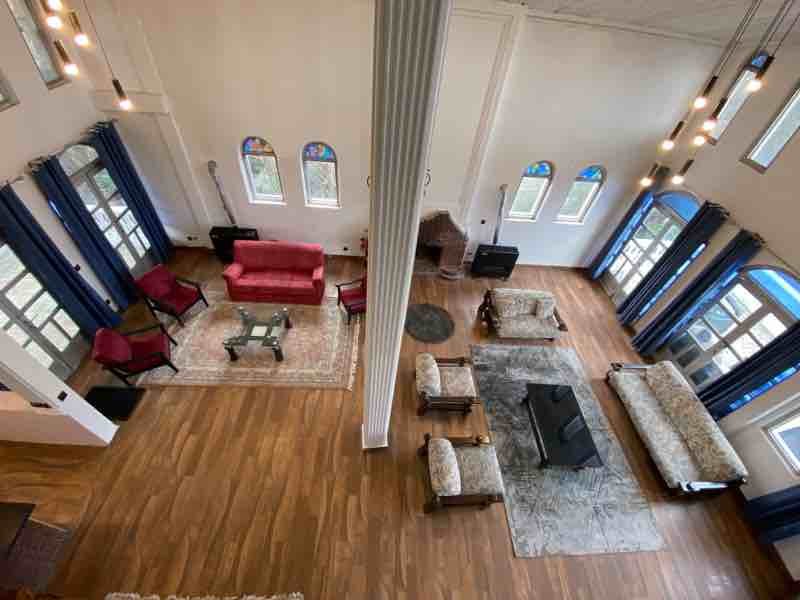 پنج خوابه ساحلی لاتانیا