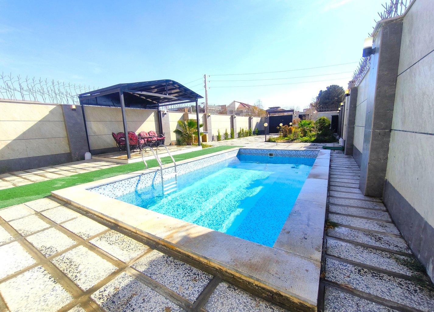 سه خوابه استخردار آبگرم شهرک زعفرانیه 2