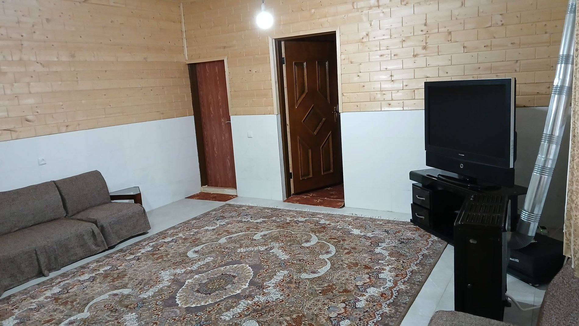 سوئیت شبنم 12