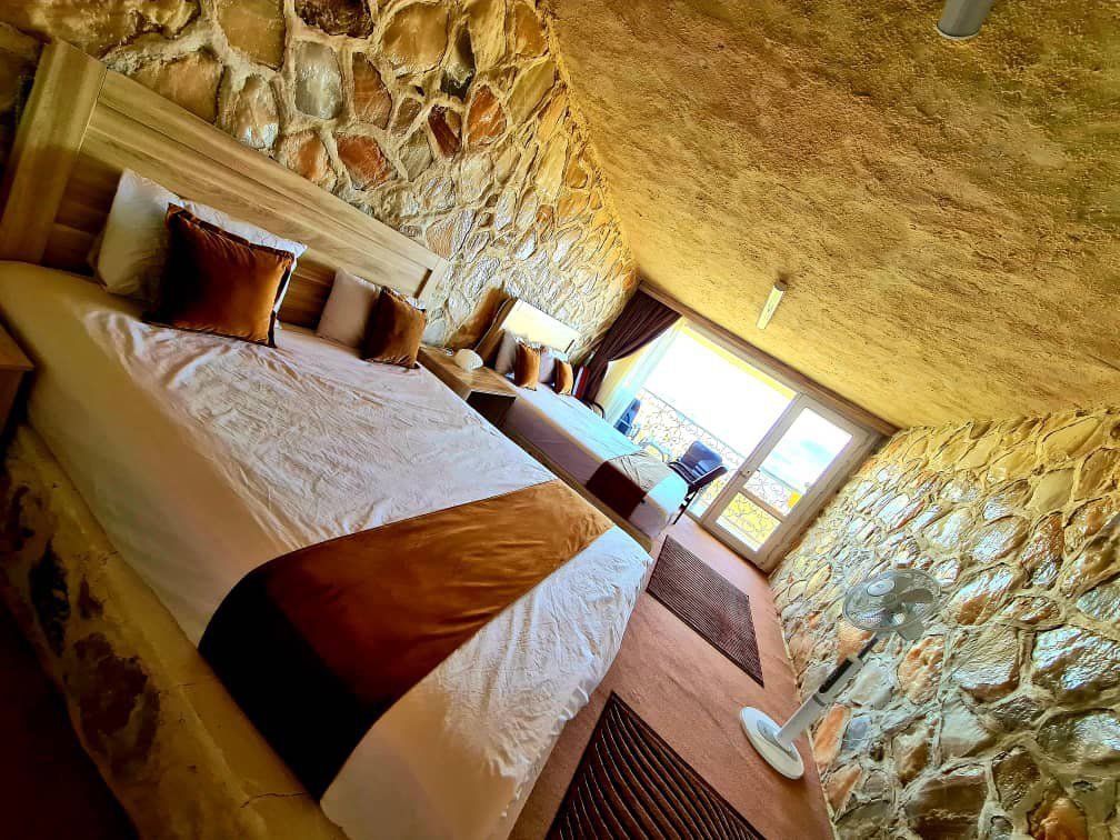 مجتمع اقامتگاهی نمکی خورشید - واحد چهار تخته