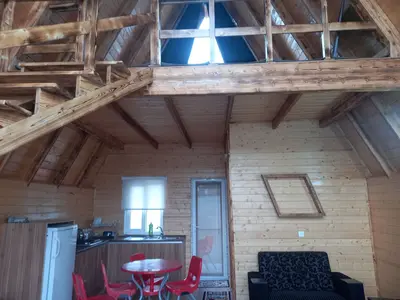 کلبه یک خوابه سوئیسی کاژه ۲