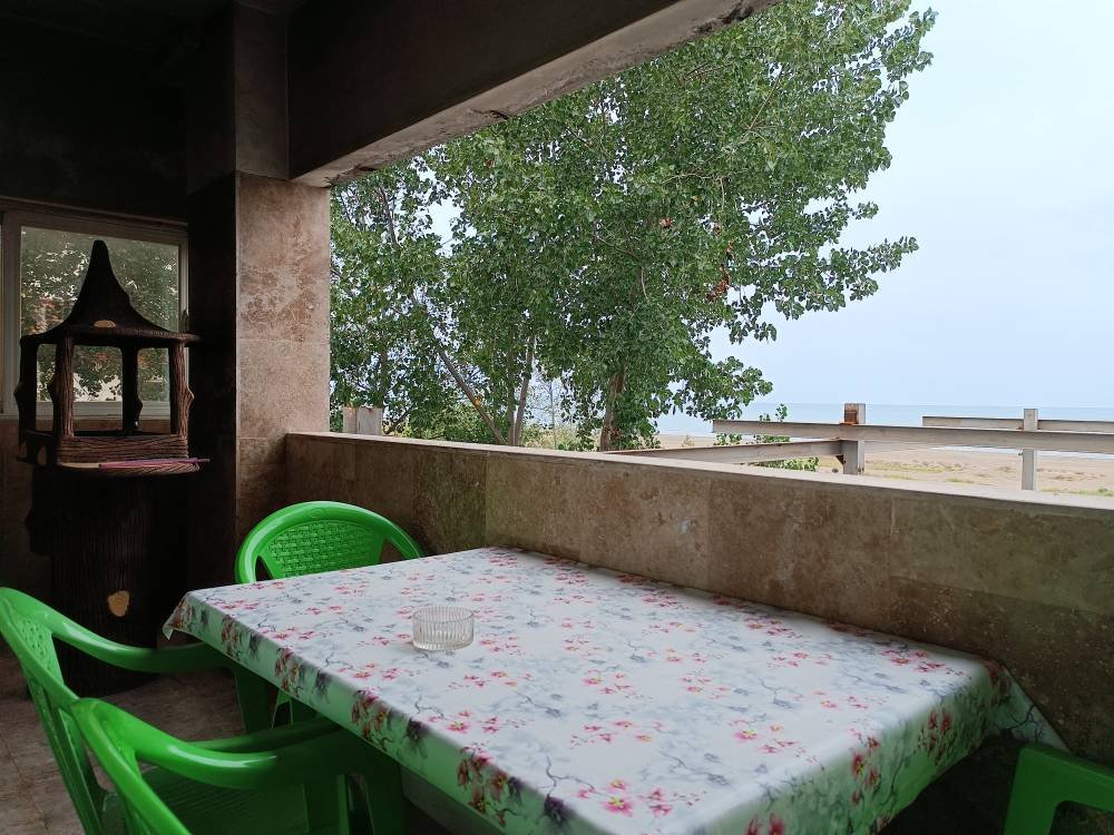 آپارتمان دوخوابه ساحلی تجسم 2