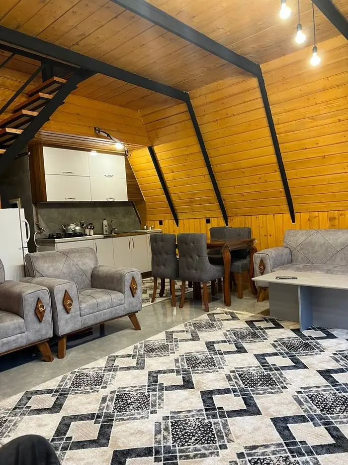 کلبه دوخوابه سوئیسی ظفر