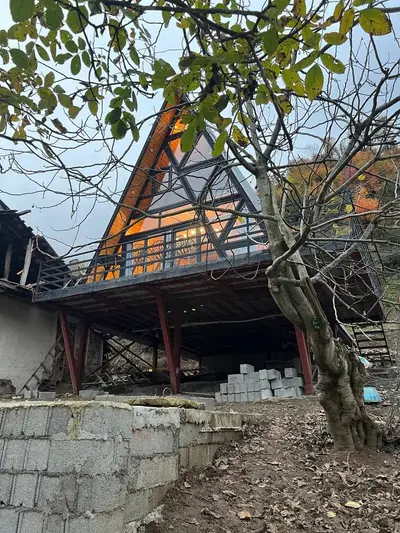 کلبه دوخوابه سوئیسی ظفر