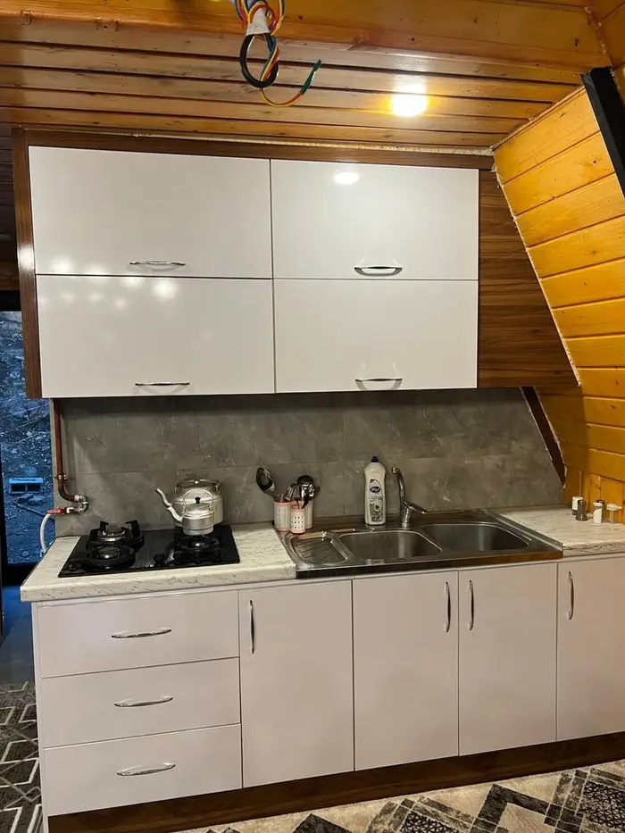 کلبه دوخوابه سوئیسی ظفر