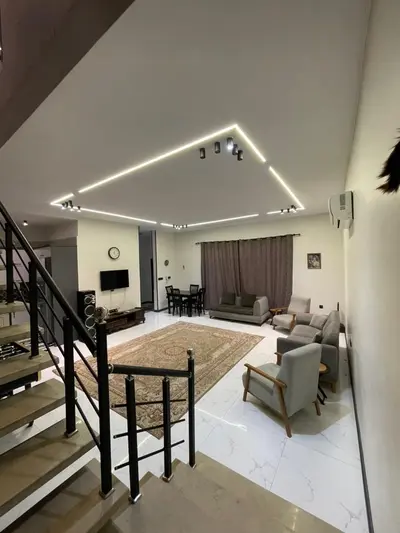 ویلا دوخوابه استخردار آبگرم دوبلکس هلن