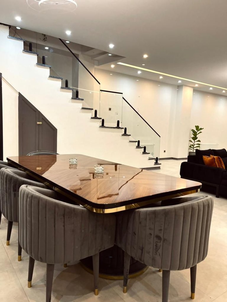 ویلا سه خوابه تریپلکس استخردار آبگرم عمارت ملورا