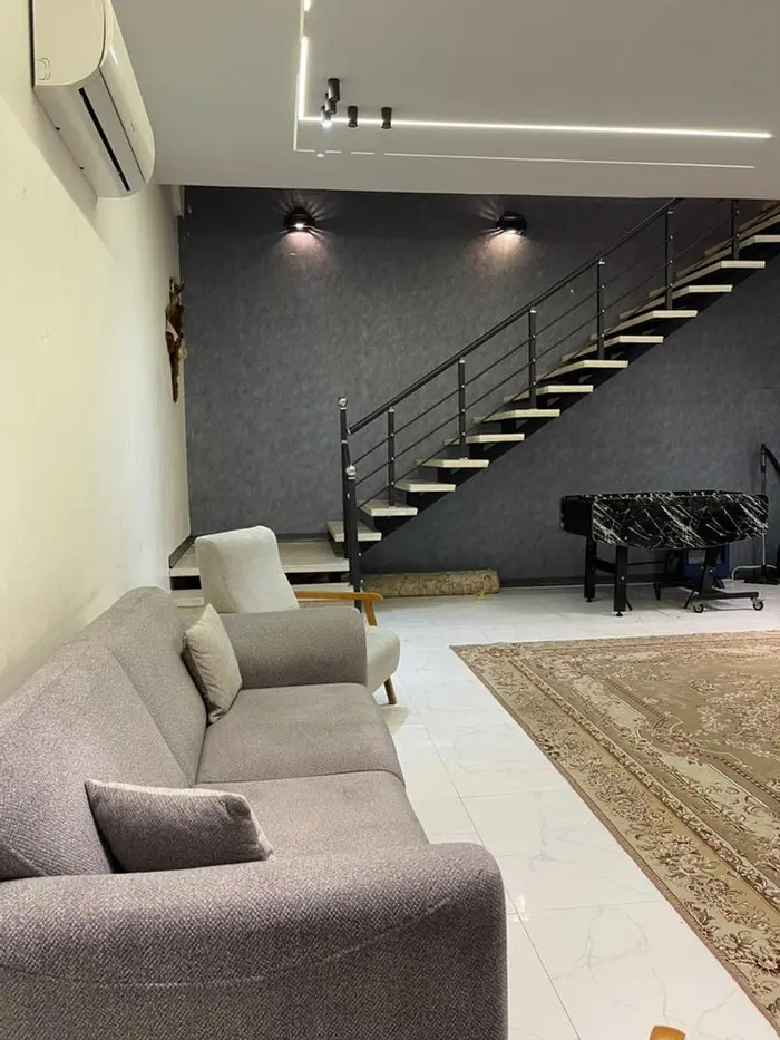 ویلا دوخوابه استخردار آبگرم دوبلکس هلن