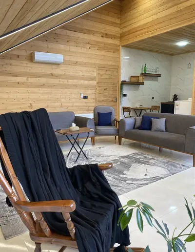 کلبه یک خوابه شیشه ای افرا