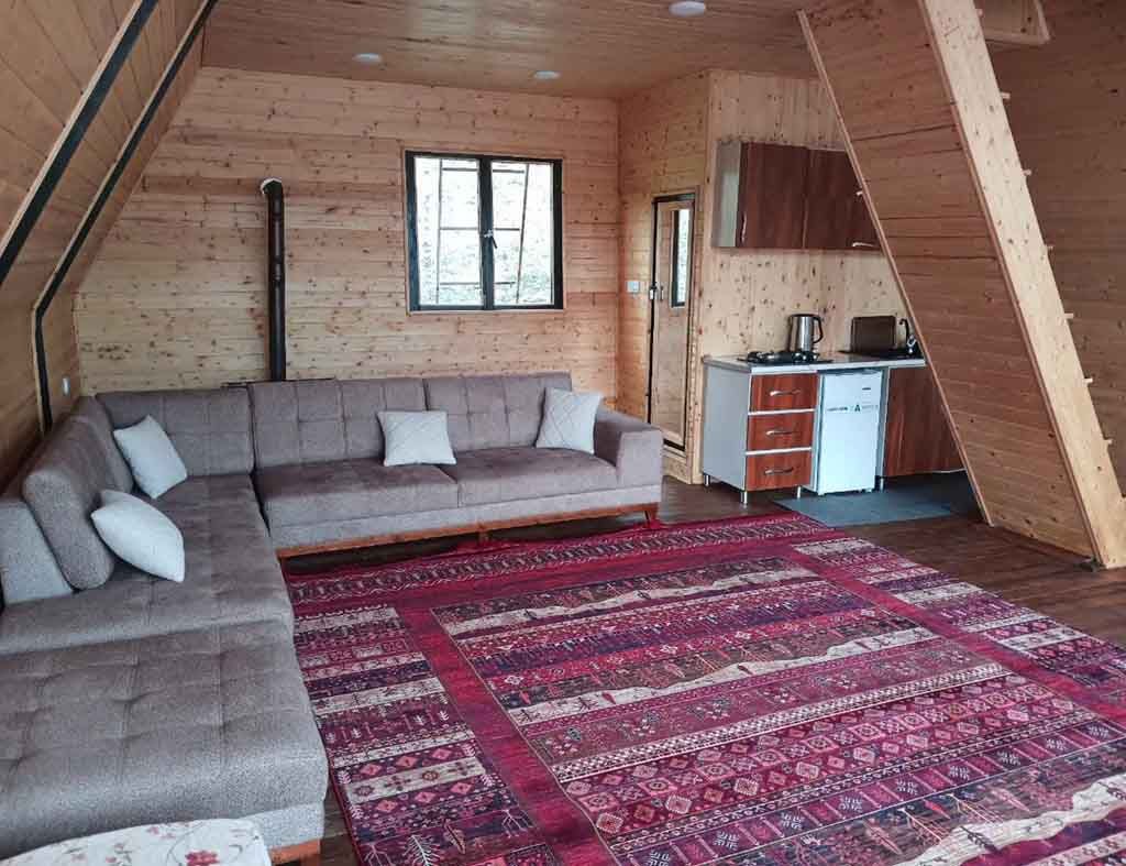 کلبه دوخوابه چوبی شعبانیان
