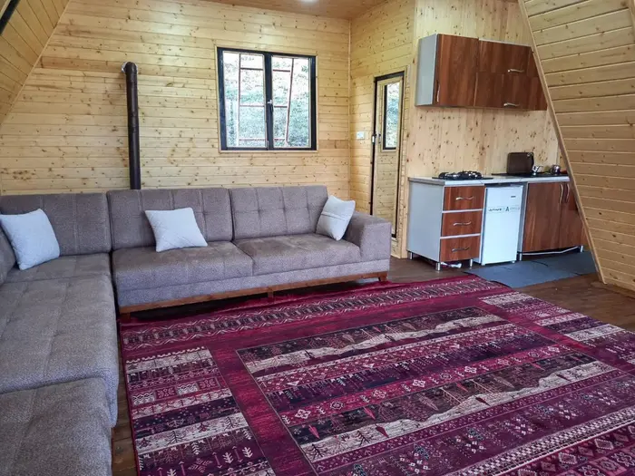 کلبه دوخوابه چوبی شعبانیان