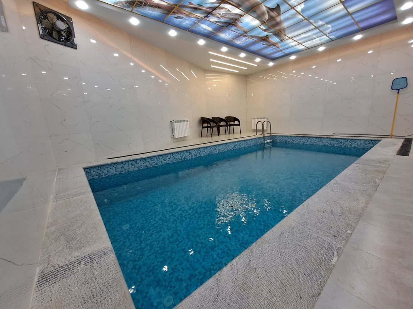 سه خوابه استخردار چهارصد دستگاه ترنج