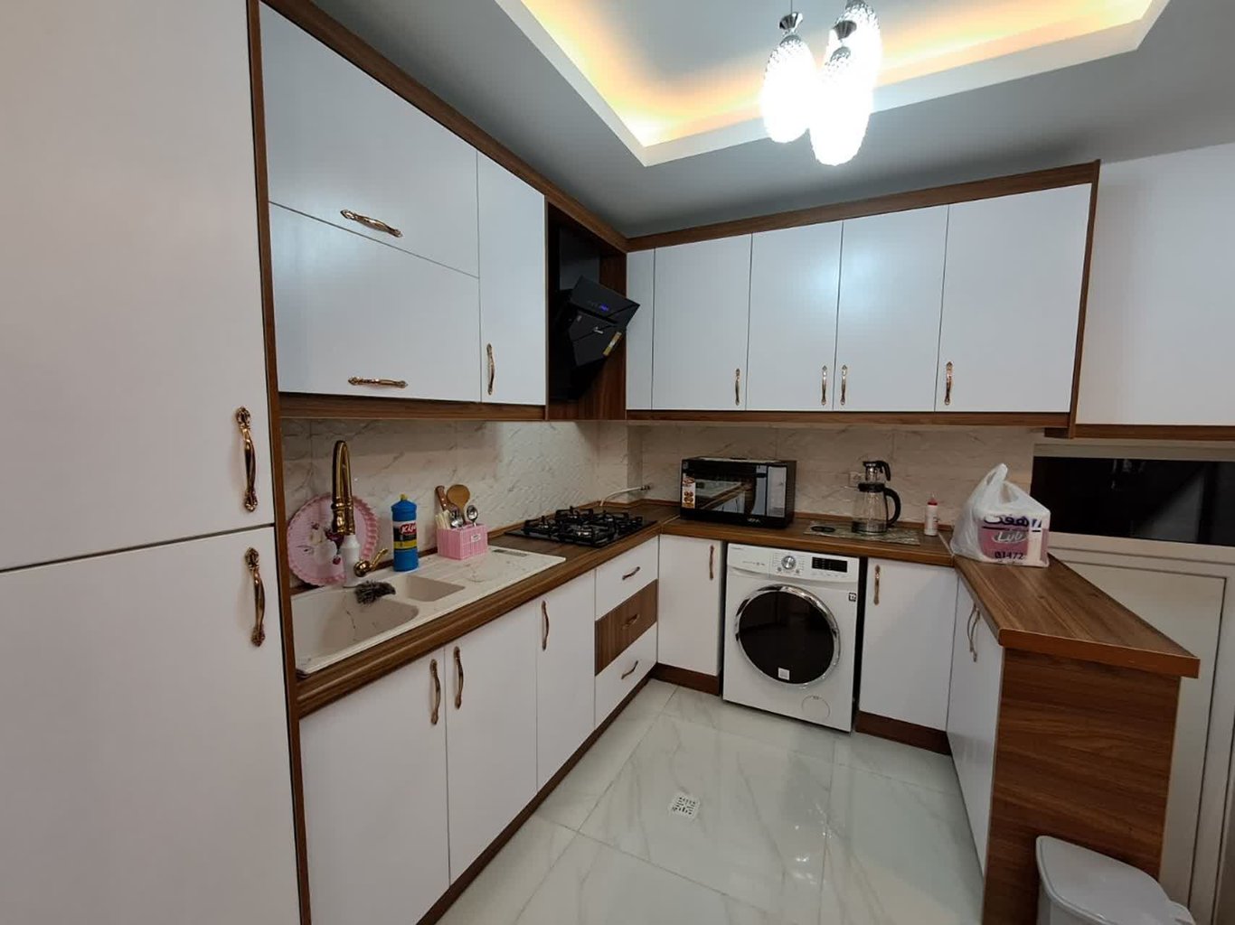 ویلا سه خوابه استخردار چهارصد دستگاه ترنج