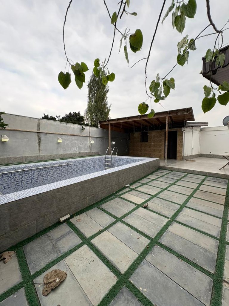 ویلا استخردار دوخوابه نویان 1