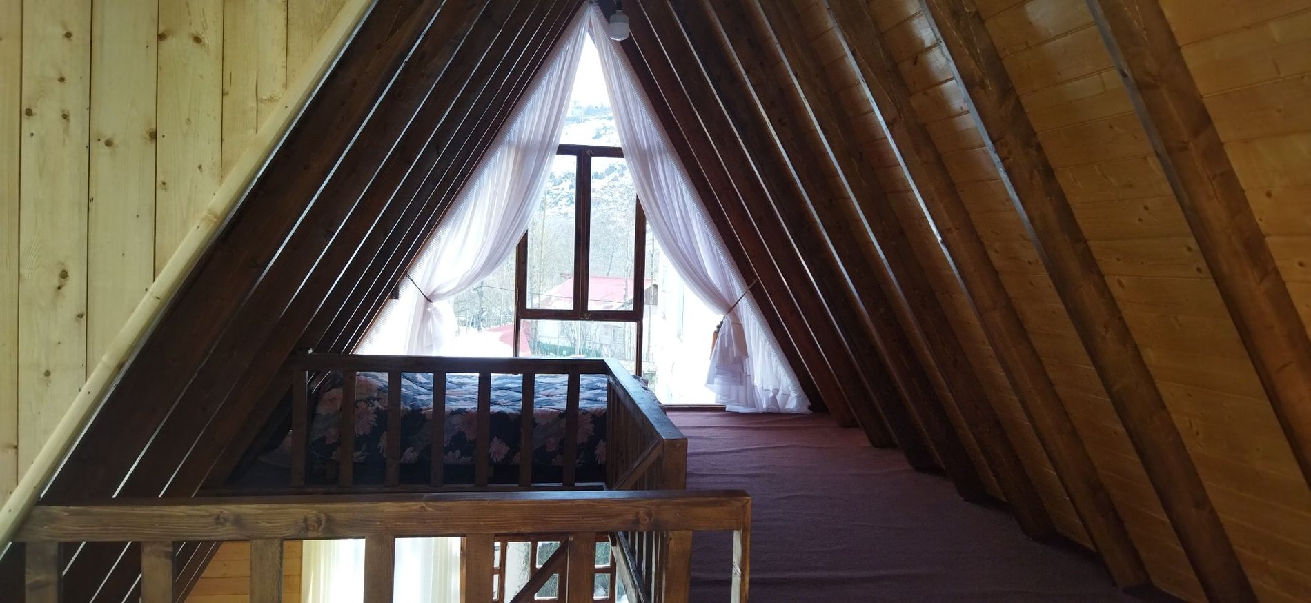 کلبه دوخوابه کلار ناصر