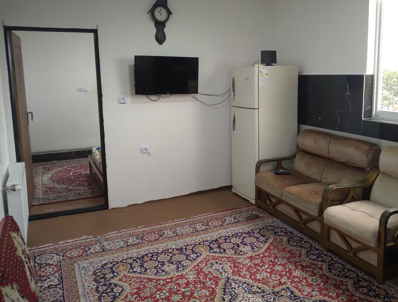 سوئیت یک خوابه رادین 1