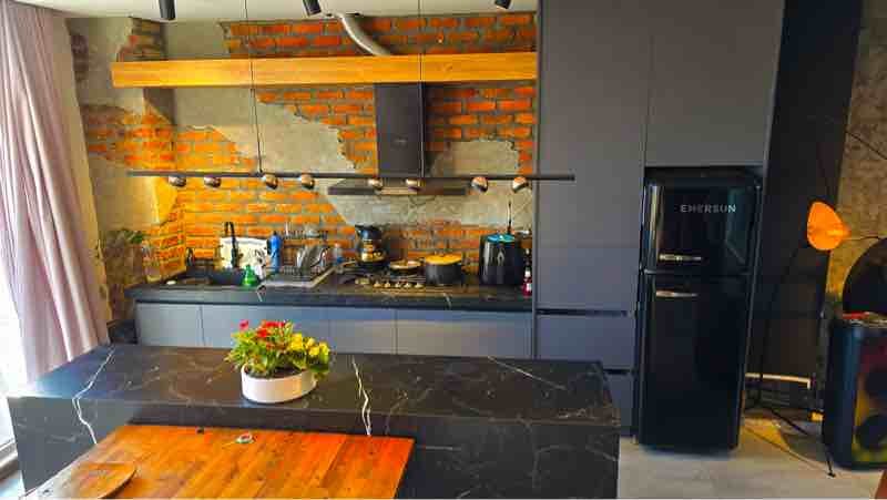 ویلا سه خوابه استخردار آبگرم شاه مهر آباد - آشپزخانه