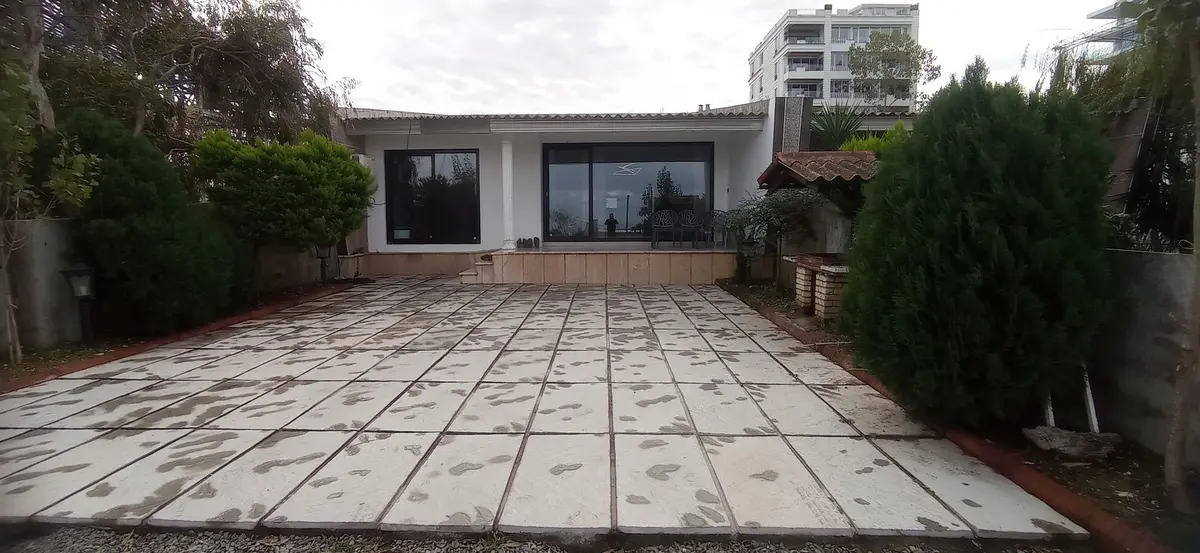 ویلا سه خوابه ساحلی مانی 1