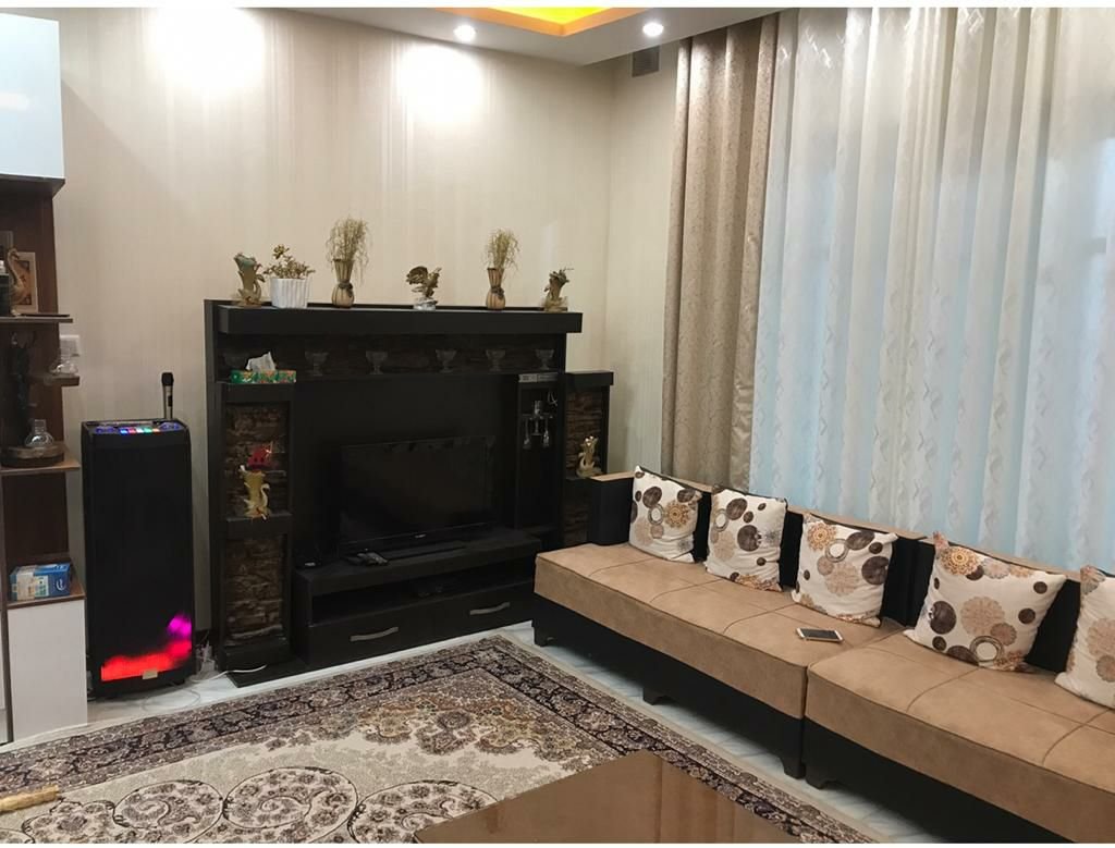 یک خوابه استخردار آبگرم زنبق 2