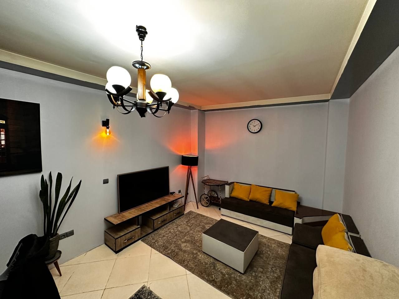 آپارتمان یک خوابه گلبرگ جانبازان