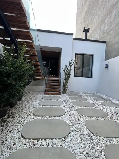 ویلا دوبلکس استخردار آبگرم ساحلی چهارخوابه دارایی