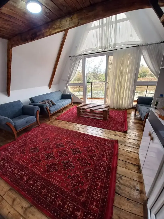 کلبه یک خوابه سوئیسی دافسار