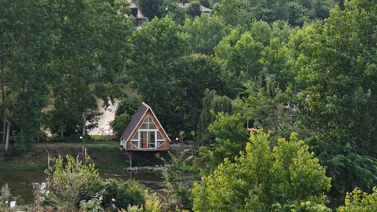 یک خوابه سوئیسی دافسار