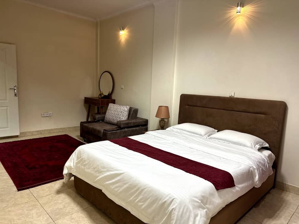 آپارتمان دوخوابه سورنا واحد ۱۹ مطهری