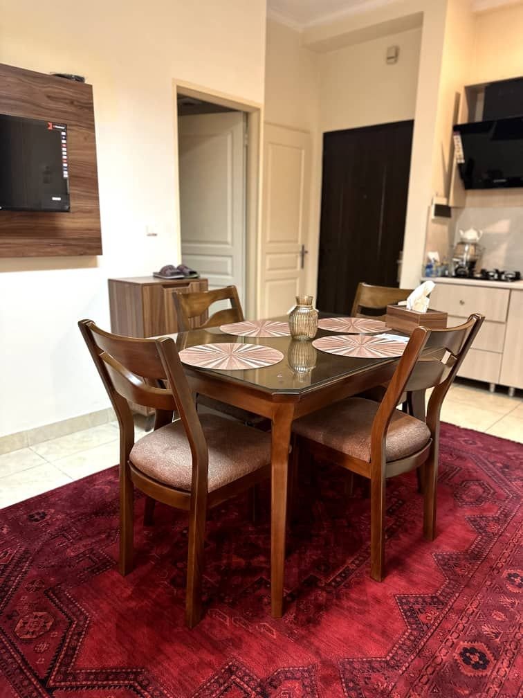 آپارتمان دوخوابه سورنا واحد ۷ مطهری