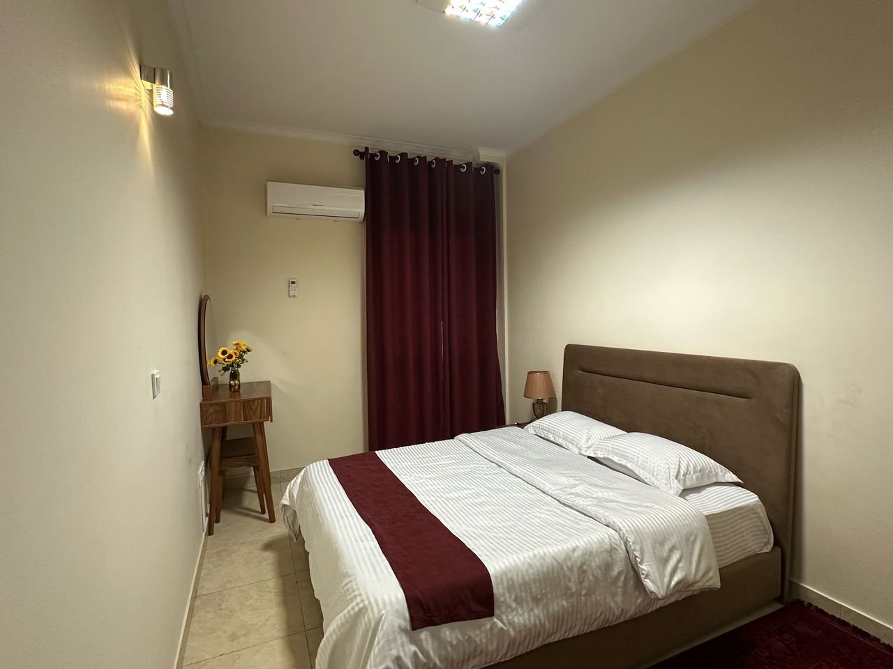 آپارتمان دوخوابه سورنا مطهری - واحد ۱۵