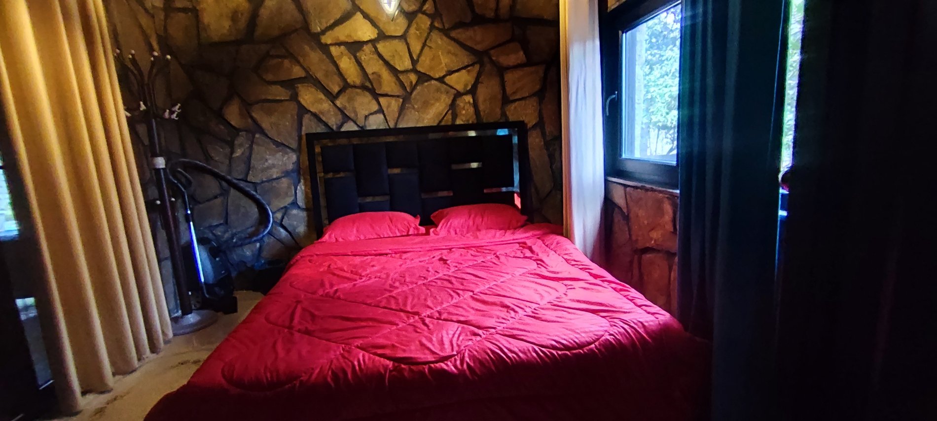 کلبه دوخوابه دوبلکس جکوزی دار پرستو