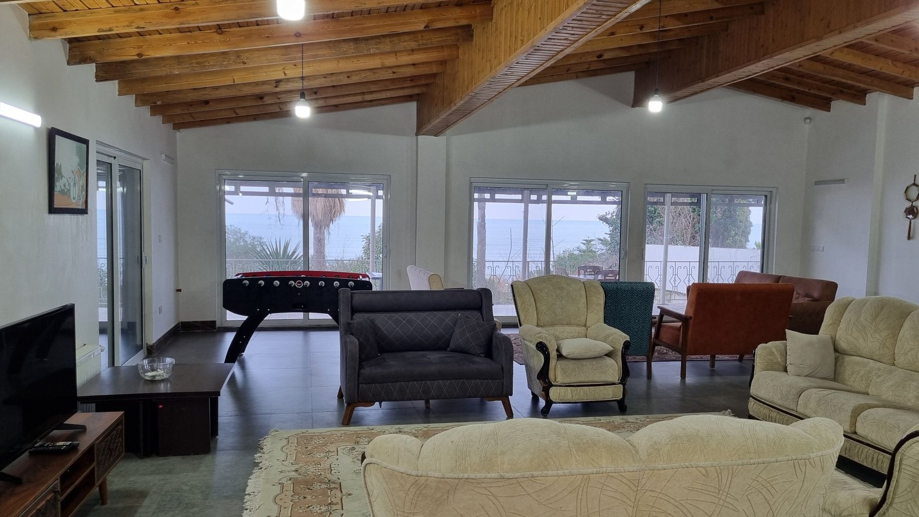 ویلا سه خوابه ساحلی مروارید خزر