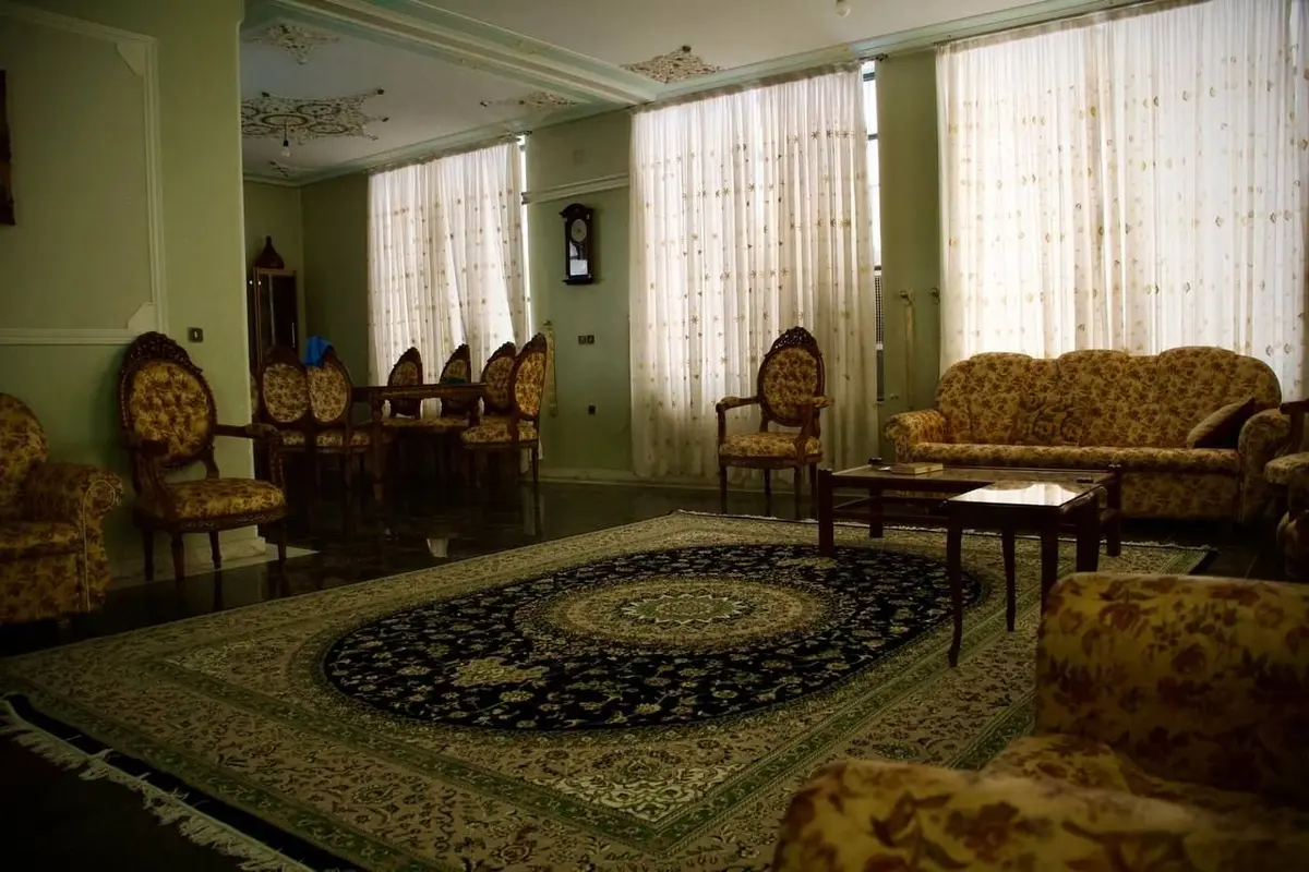 ویلا پنج خوابه استخردار برنا