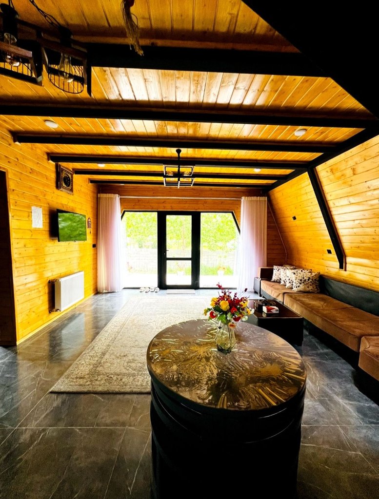 کلبه سوئیسی جنگلی هاریکا