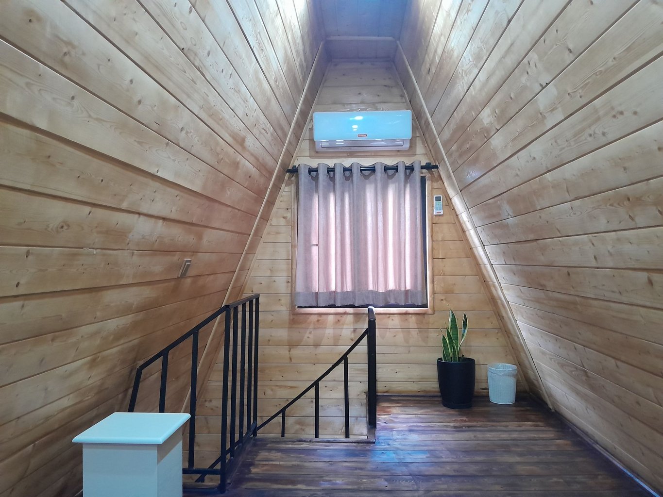 کلبه یک خوابه آندیا