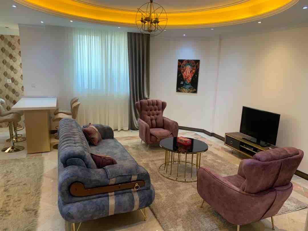 آپارتمان دوخوابه ارتش اقدسیه ۳