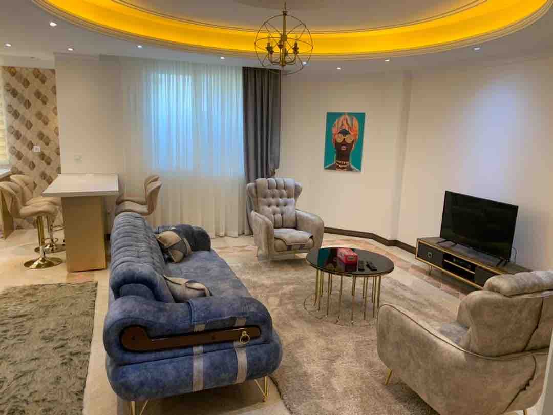 آپارتمان دوخوابه ارتش اقدسیه ۲