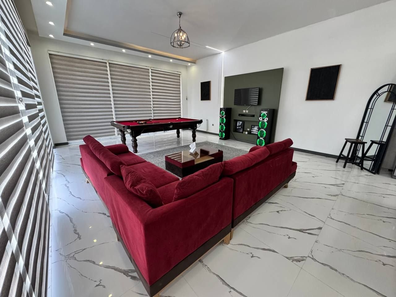 ویلا دوخوابه استخردار آبگرم فیکا