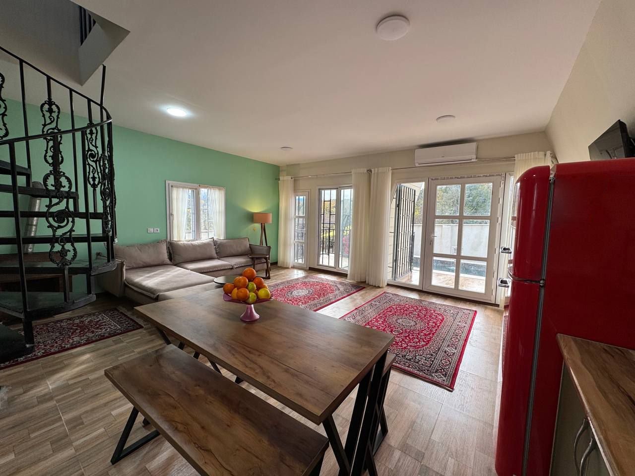 دوخوابه جنگلی خونه کوچولو