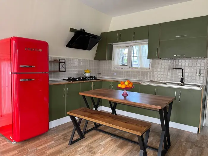 کلبه دوخوابه جنگلی خونه کوچولو - آشپزخانه