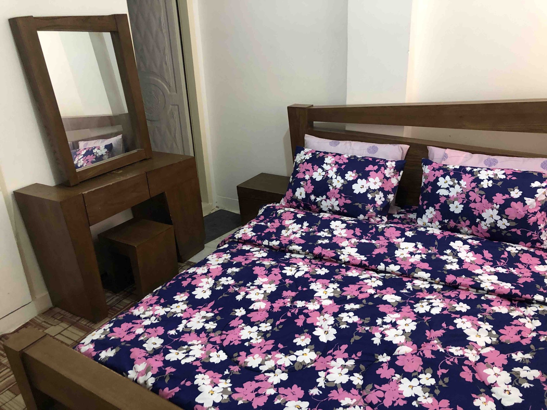 یک خوابه تهرانپارس ۶