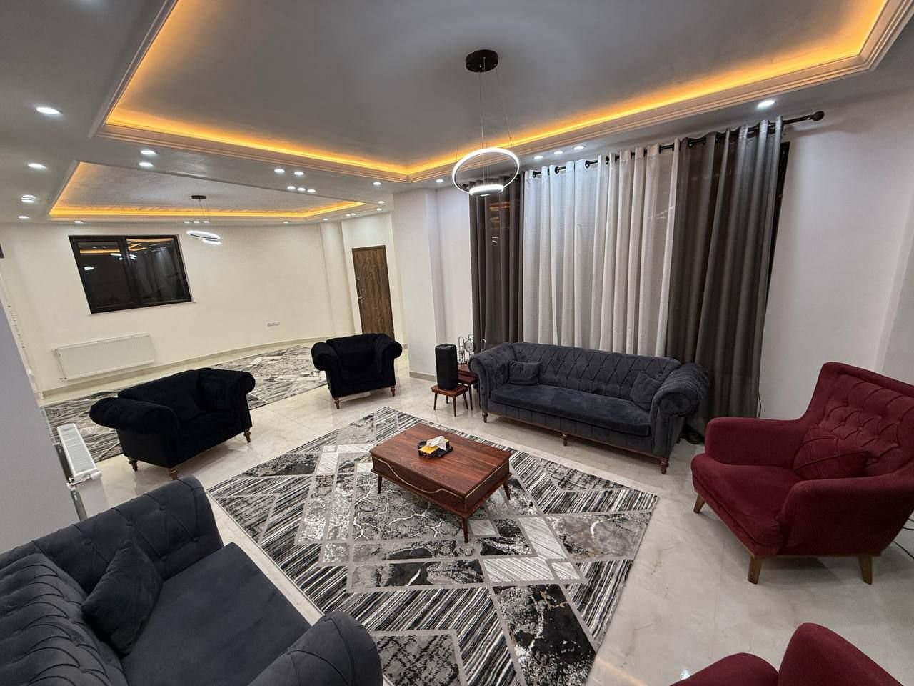 ویلا دوخوابه دوبلکس استخردار آبگرم رویال 1