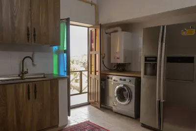 بومگردی ارباب شاده - سوئیت سنتی شاه نشین