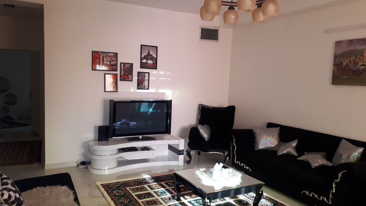 آپارتمان دوخوابه نیسی 8