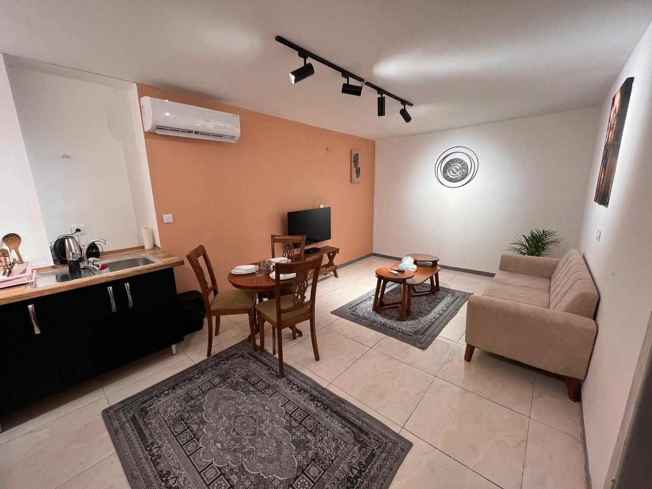 آپارتمان یک خوابه سرو سعادت آباد