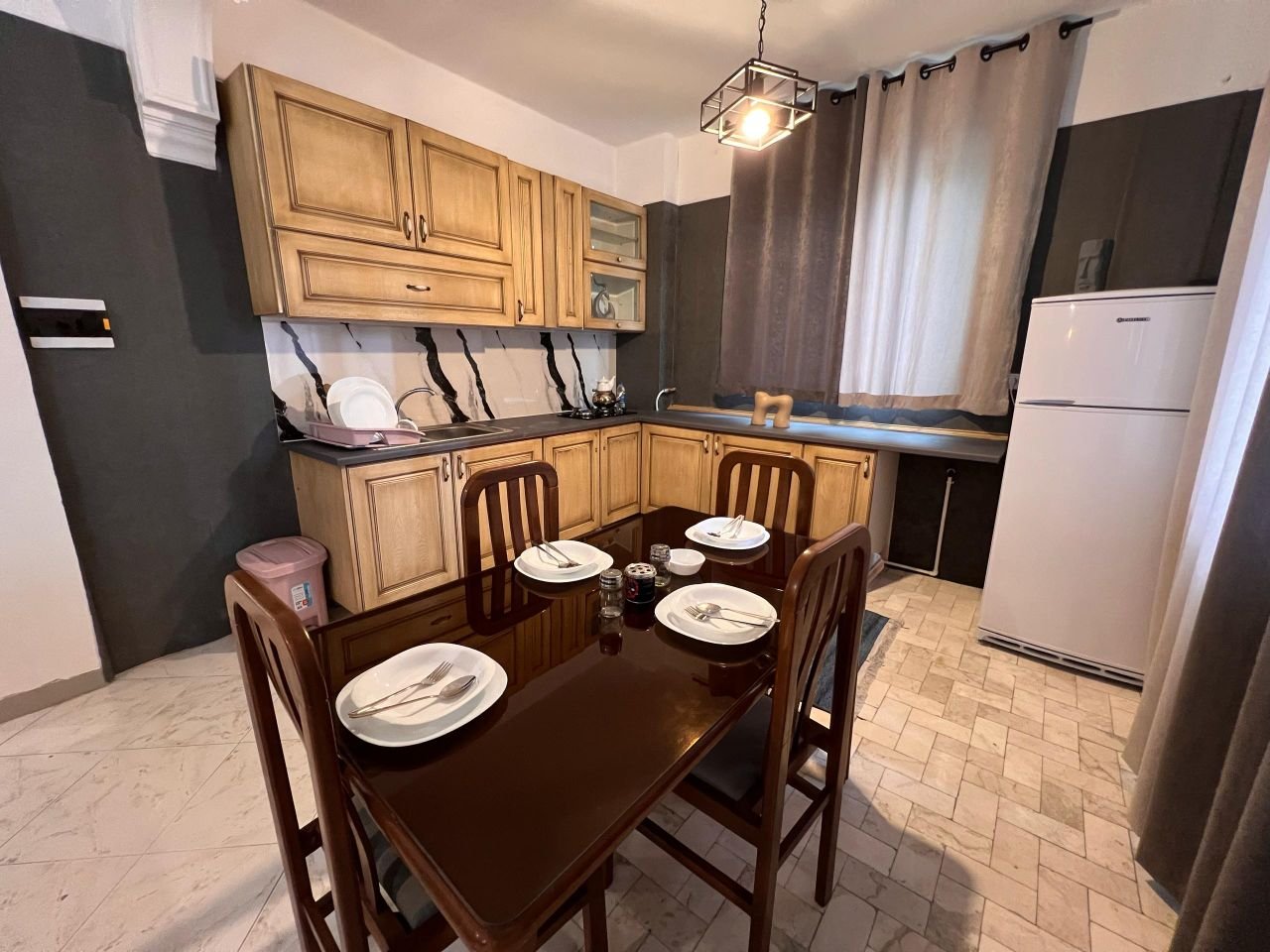 آپارتمان دوخوابه جکوزی دار سرو سعادت آباد