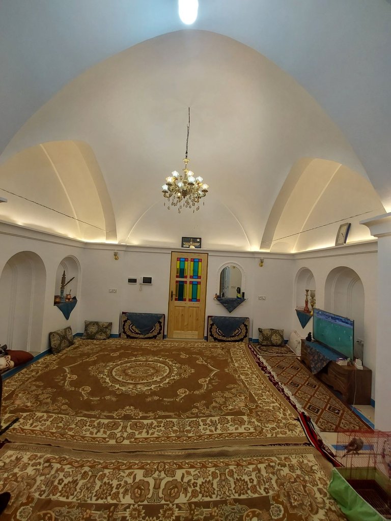 آرش شایقی - واحد داریوش