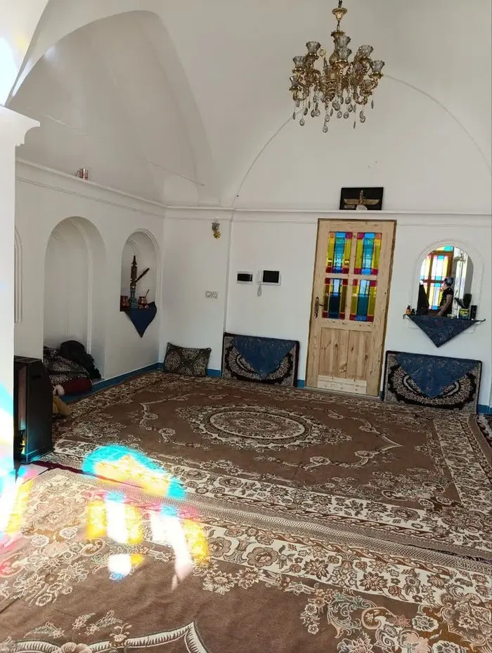 بوم گردی آرش شایقی - واحد داریوش